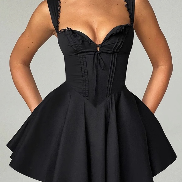 (tags on) BabyBoo Black Antonella Mini Dress - Medium - Picture 2 of 5